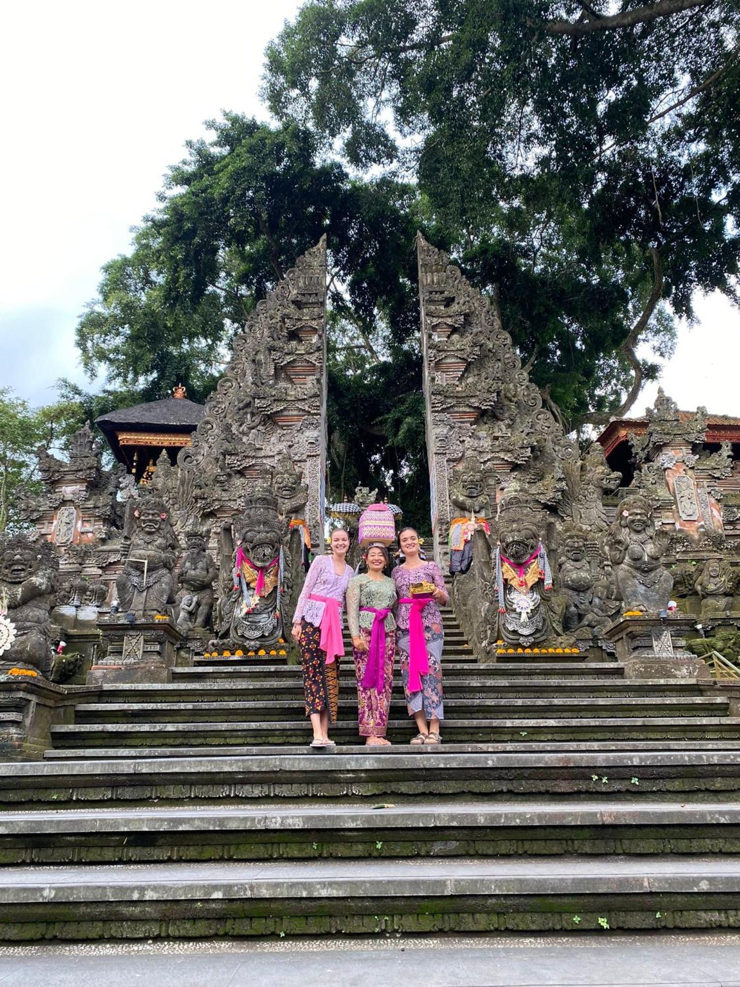 Krisda Ubud Guest House Buitenkant foto